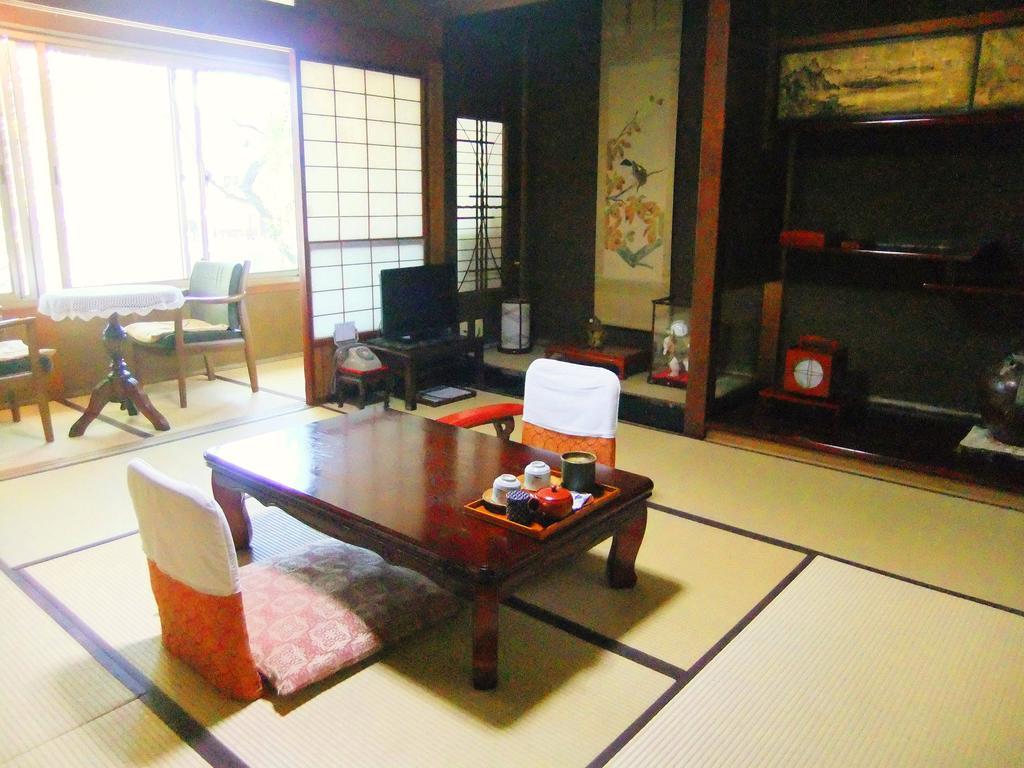 Sumiyoshi Ryokan Такаяма Стая снимка