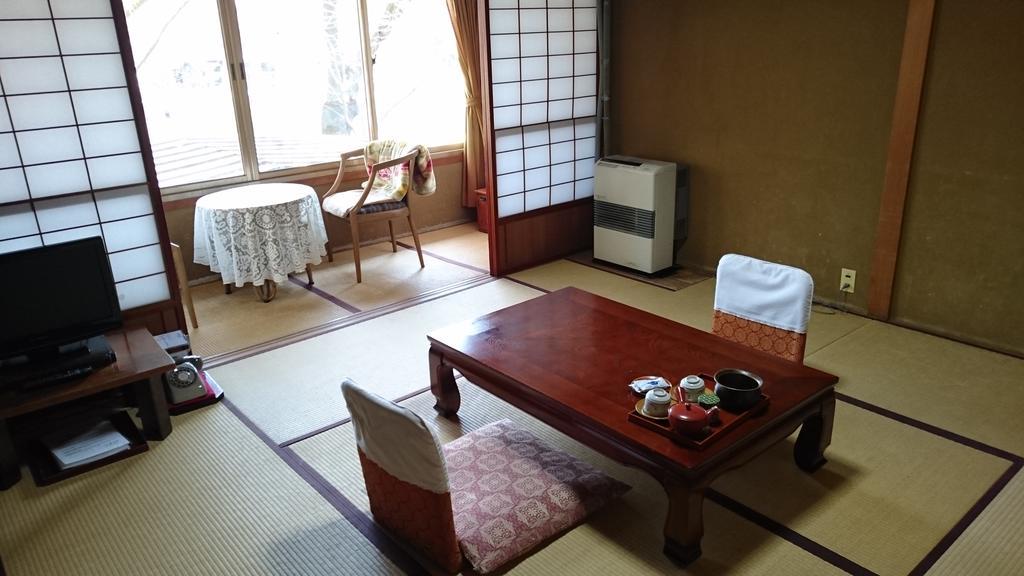 Sumiyoshi Ryokan Такаяма Екстериор снимка