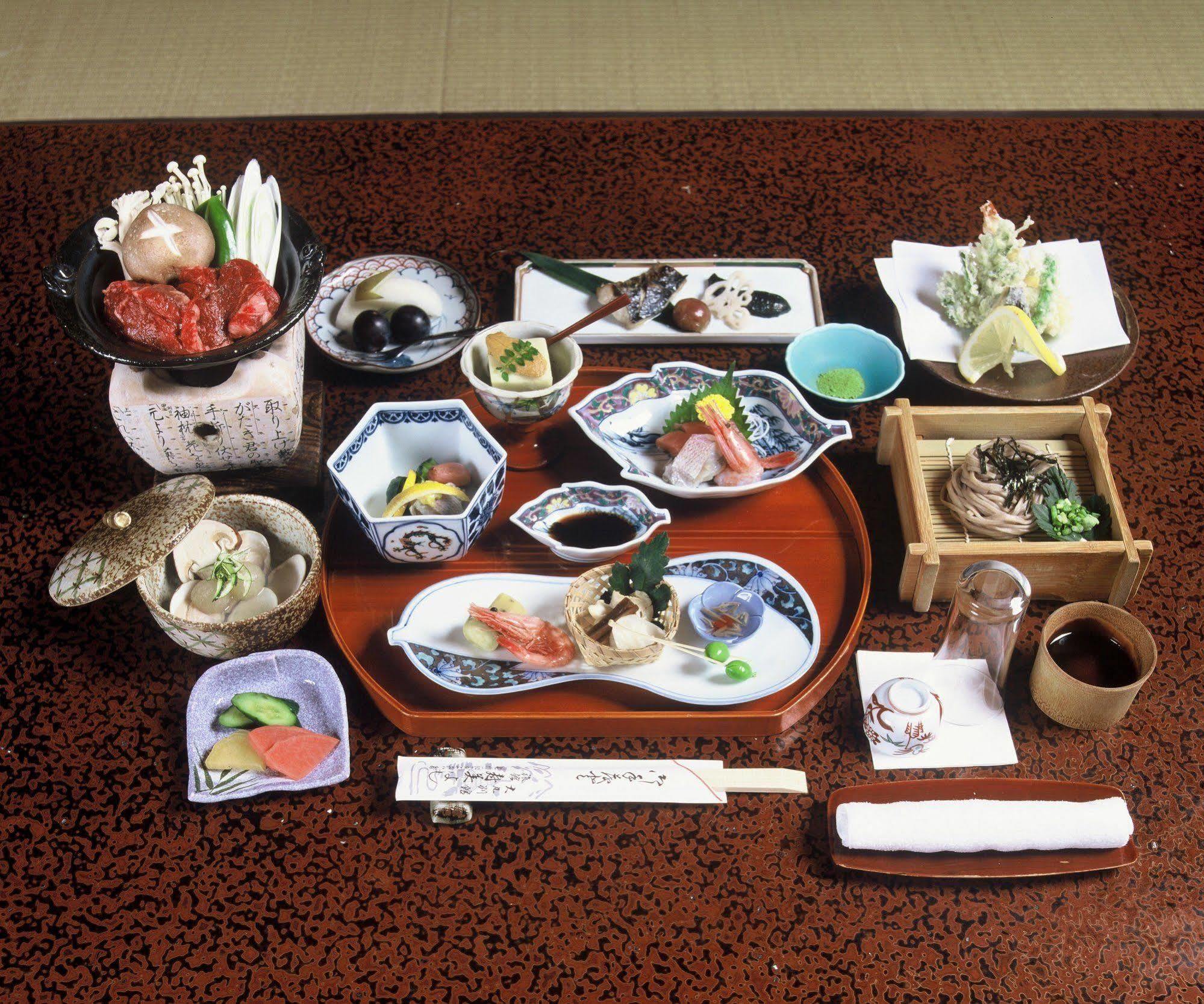 Sumiyoshi Ryokan Такаяма Екстериор снимка
